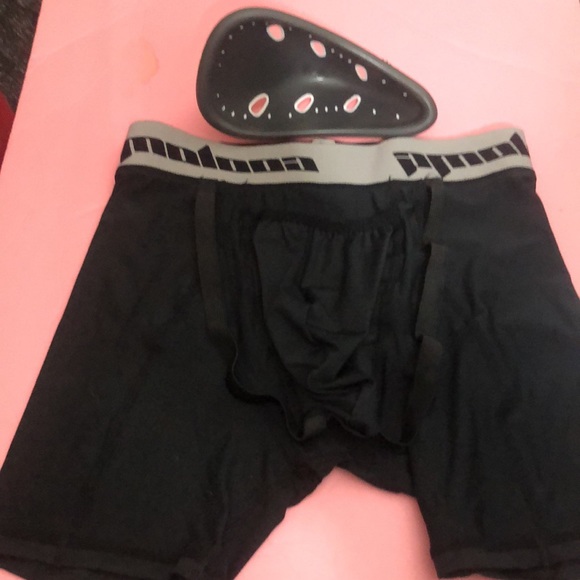 CoolOMG BOYS Boxer with Hard Cup Size M - Picture 7 of 12